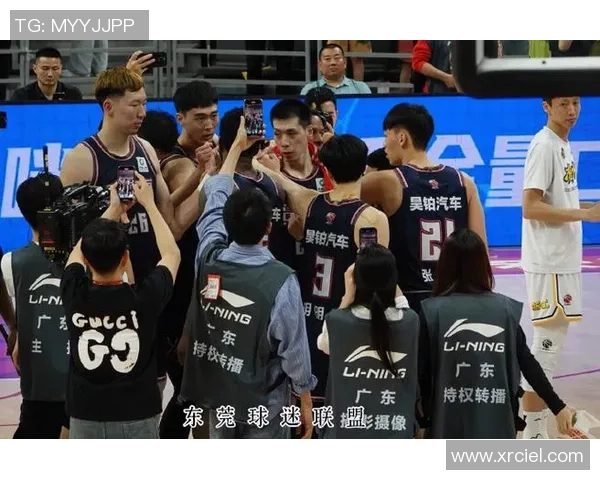 3月5日广东男篮对阵广厦男篮精彩视频直播全程回顾与赛后分析 3月5日广东男篮对阵广厦男篮精彩视频直播全程回顾与赛后分析