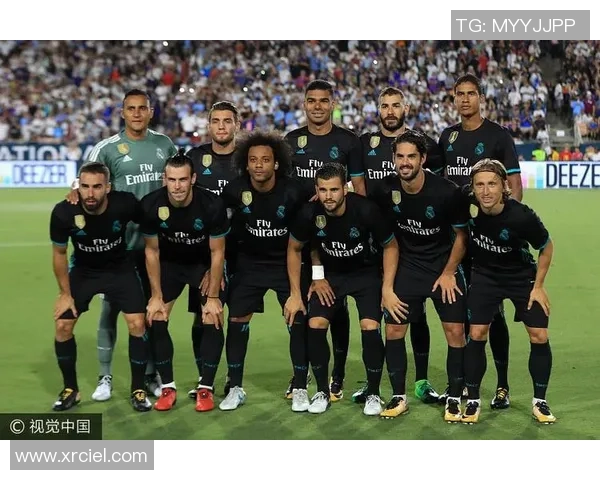 圣菲独立迎战兰普拉俱乐部杯激战在即球迷期待精彩对决 圣菲独立迎战兰普拉俱乐部杯激战在即球迷期待精彩对决