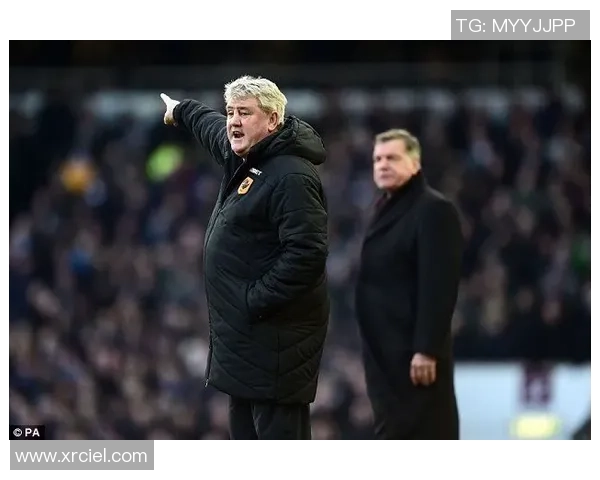 皇家帕托斯与史庄格斯特的精彩对决引发球迷热议与期待 皇家帕托斯与史庄格斯特的精彩对决引发球迷热议与期待